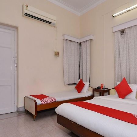 Oyo 10826 Sona Guest House Calcutta Extérieur photo