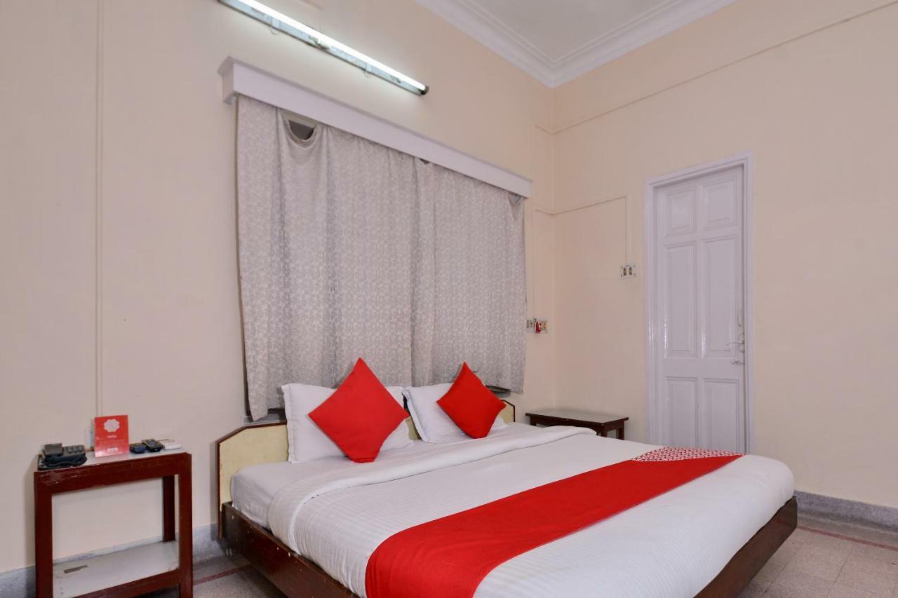 Oyo 10826 Sona Guest House Calcutta Extérieur photo